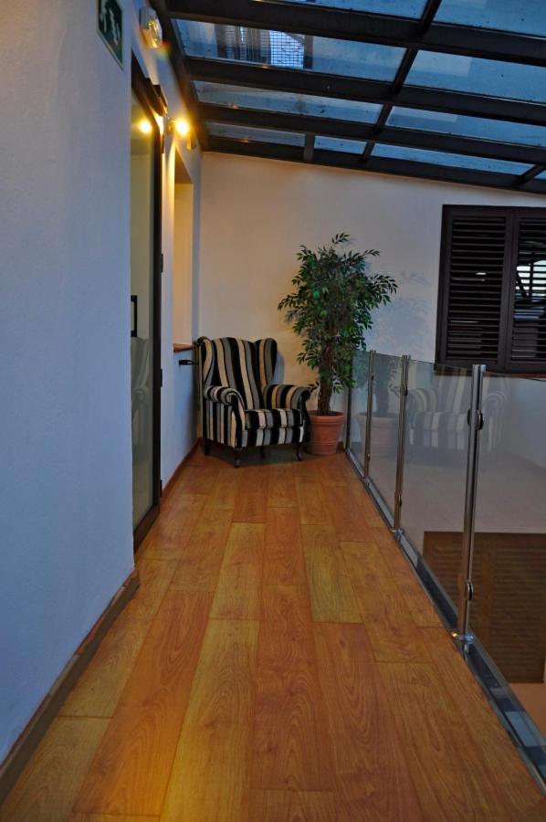 Hotel & Spa Plaza Arriate Bagian luar foto
